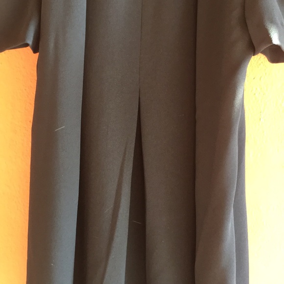 Trina Turk Black Cold Shoulder Tunic Top NWOT🖤 - Picture 6 of 7